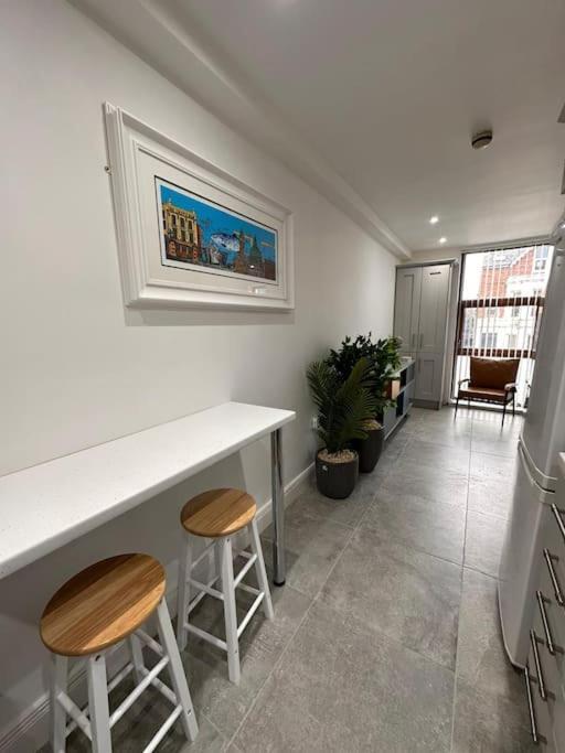 Boutique Style Apartment Belfast Buitenkant foto